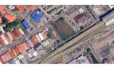 se vende terreno vía principal al lado de banco general de villa lucre