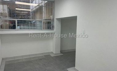 Edificio Comercial en Renta en Avenida Eulalia Guzmán,  Atlampa RU 25-1142.