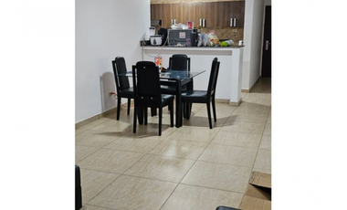 SE VENDE APARTAMENTO P.H. Terrazas del Rey, Torre 300