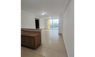 OPORTUNIDAD! Se Vende Apartamento en Condado del Rey