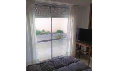AMPLIO DEPARTAMENTO DE 1 DORMITORIO - PLANTA BAJA EN GRAN UBICACION!