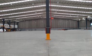 Bodega en renta de 6,700 m2 en Tlalnepantla