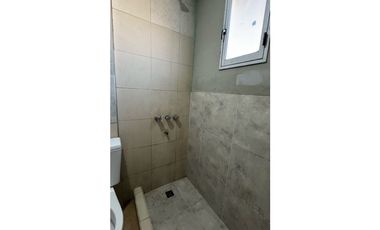 Alquiler duplex 2 Amb - Paso Del Rey- Mts colegio Renacimiento