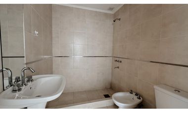 Venta Casa 2 Dormitorios Complejo Cerrado Zona La Toma
