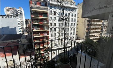 Departamento Recoleta 2 Dormitorios y Cochera