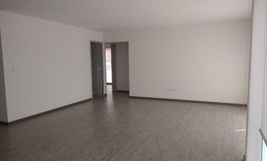 Departamento en Renta en Torre Arbolada