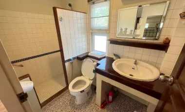 3 Bedroom House for rent at Ban Lom Thale 1