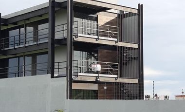 LOCALES COMERCIALES EN RENTA EN AV. DE LA LUZ, QUERETARO