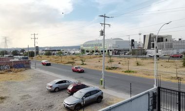 LOCALES COMERCIALES EN RENTA EN AV. DE LA LUZ, QUERETARO