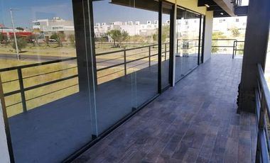 LOCALES COMERCIALES EN RENTA EN AV. DE LA LUZ, QUERETARO