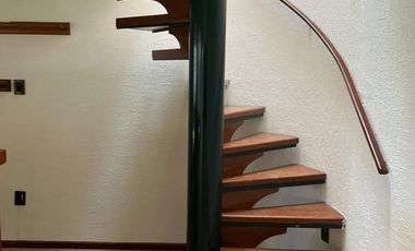 AMPLIA CASA EN RENTA EN PRIVADA LOS PINOS, LOMAS 4TA