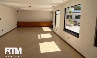 AMPLIA CASA EN RENTA EN PRIVADA LOS PINOS, LOMAS 4TA