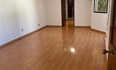 AMPLIA CASA EN RENTA EN PRIVADA LOS PINOS, LOMAS 4TA