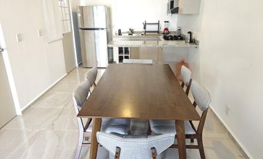 CASA EN RENTA CON PANELES SOLARES  2 REC. JARDINES DE MAYAKOBA AMUEBLADA