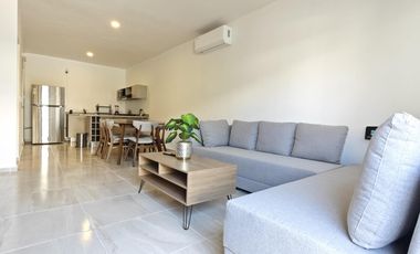 CASA EN RENTA CON PANELES SOLARES  2 REC. JARDINES DE MAYAKOBA AMUEBLADA