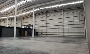 Bodega en renta de 1,367 m2 en Tlalnepantla