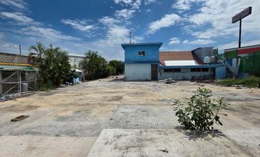 TERRENO EN BOULEVARD CUAUHNAHUAC