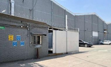 Bodega de 3,710 m2 en Alce Blanco