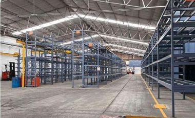 Bodega de 3,710 m2 en Alce Blanco