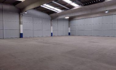 Bodega en renta en Tlalnepantla de 3,320 m².