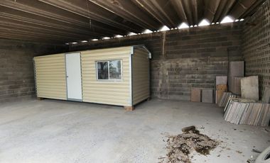 TERRENO Y OFICINA EN RENTA EN SANTA CATARINA, N.L.