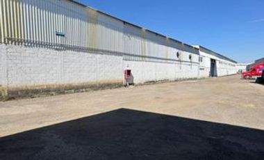 Nave Industrial en Pueblo Chipilo de Francisco Javier Mina