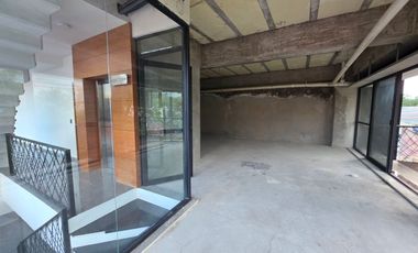 Edificio de Oficinas en Renta en Av Rio Mayo, Cuernavaca
