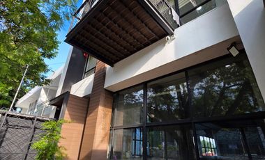 Edificio de Oficinas en Renta en Av Rio Mayo, Cuernavaca
