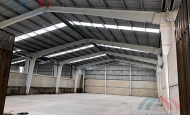 Nave Industrial - Pueblo Chipilo de Francisco Javier Mina