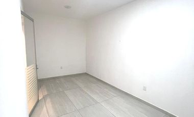 Local/Oficina/Consultorio en Renta en Loma Dorada, junto a la Univ. Cuauhtémoc Querétaro