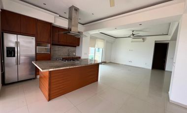Departamento en renta en IKARIA