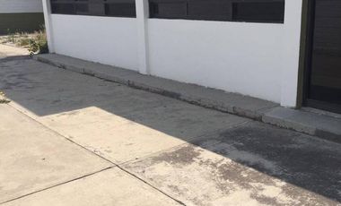 Renta de Bodega Industrial, ubicadisima bodega, con oficinas y transformador 30 kvas