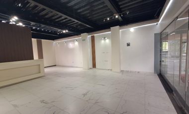 Local en  renta Av. Plan de Ayala en Plaza Ikonos