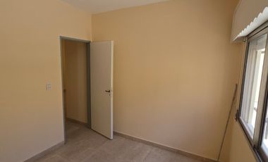 Casa PH en alquiler en Lanus Este