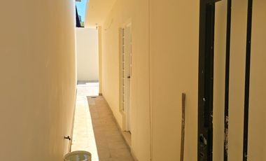Casa PH en alquiler en Lanus Este