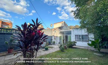 Casa de 6 ambientes  138 m² en venta c/ cochera en Temperley