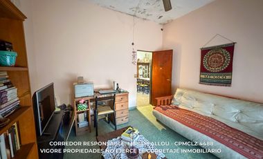 Casa de 6 ambientes  138 m² en venta c/ cochera en Temperley