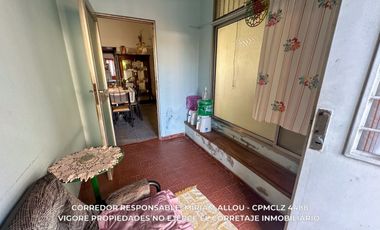 Casa de 6 ambientes  138 m² en venta c/ cochera en Temperley
