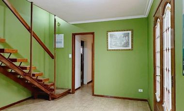 Casa en venta c/ cochera en Centro Norte