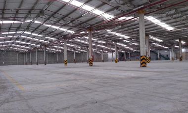 Bodega en renta de 11,000 m2 en Cuauhtémoc/Santa Maria La Ribera