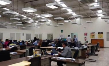 Bodega en renta de 11,000 m2 en Cuauhtémoc/Santa Maria La Ribera