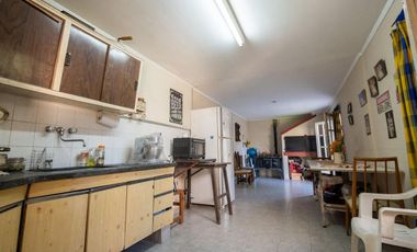 CASA EN LAPRIDA 3735- BARRIO 7 JEFES - SANTA FE