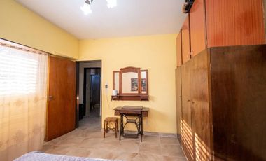 CASA EN LAPRIDA 3735- BARRIO 7 JEFES - SANTA FE
