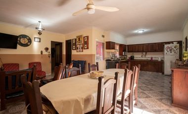 CASA EN LAPRIDA 3735- BARRIO 7 JEFES - SANTA FE