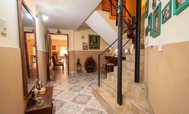 CASA EN LAPRIDA 3735- BARRIO 7 JEFES - SANTA FE