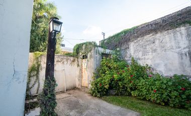 CASA EN LAPRIDA 3735- BARRIO 7 JEFES - SANTA FE