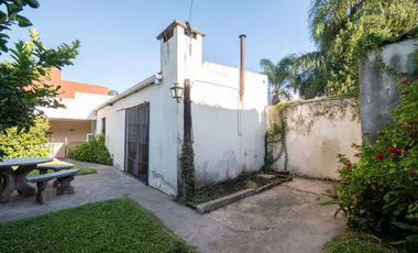 CASA EN LAPRIDA 3735- BARRIO 7 JEFES - SANTA FE