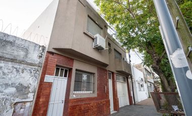 CASA EN LAPRIDA 3735- BARRIO 7 JEFES - SANTA FE