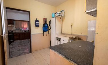 CASA EN LAPRIDA 3735- BARRIO 7 JEFES - SANTA FE