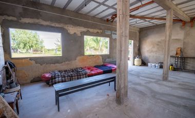 QUINTA CON PILETA Y GRAN TERRENO | ARROYO LEYES